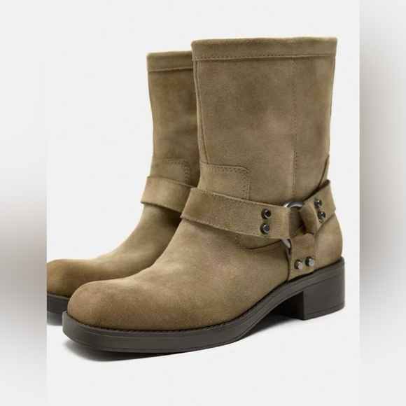 Zara New with Tags Suede Biker Ankle Boots size 10. Please look at pictures. - Picture 3 of 15